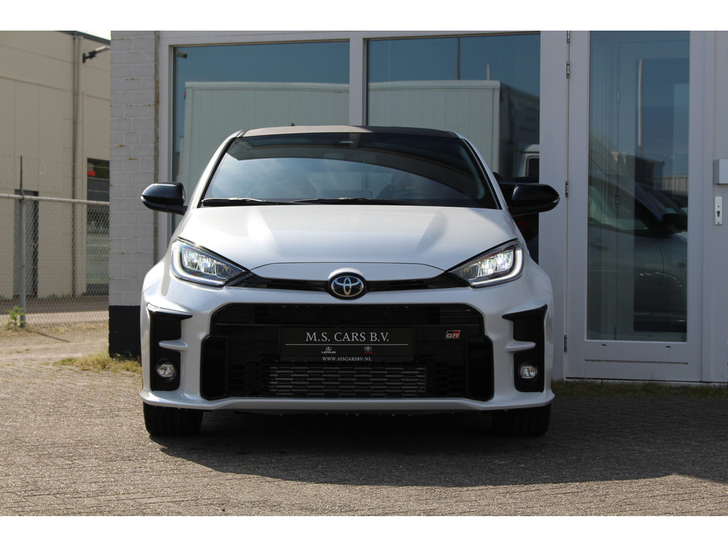 Toyota Yaris 1.6 Turbo GR Performance I 261 pk I €34.000 export price 53189097-2.jpg | M.S. Cars B.V.
